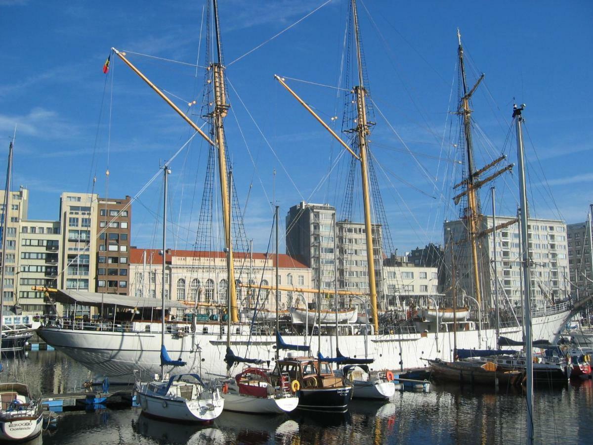 Toffe Studio Op 300M Van De Zeedijk Van Oostende Exteriör bild